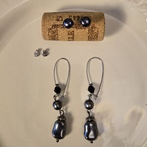 Black Faux Pearl Earring Set